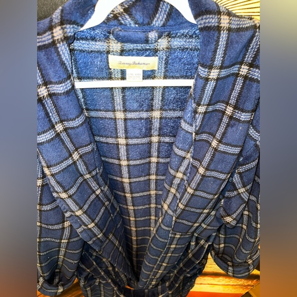 Tommy Bahama Flannel Robe Marlin Logo L/XL Polyester - Picture 2 of 10